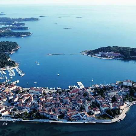 Modern Holiday In With Pool * Porec