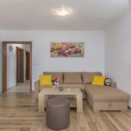 Holiday home Modern Holiday In With Pool Porec